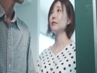 JUL-907 被鄰居擠到新婚生活崩潰-